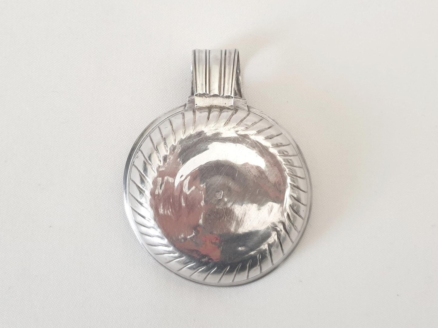 Antique Georgian French 950 Silver Wine Taster (Tastevin)