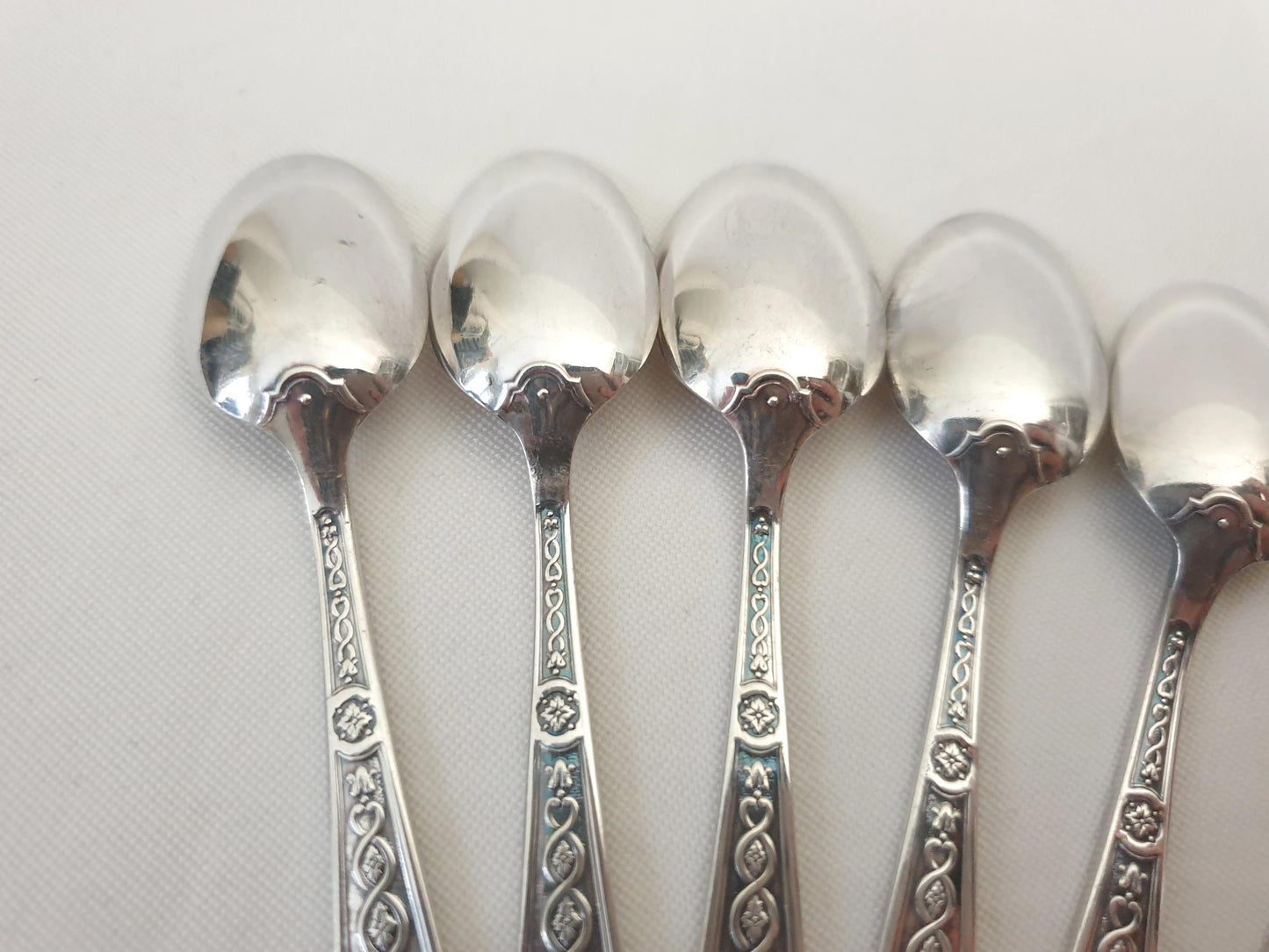 Christofle 6 Silver Plated Small Moka Spoons 'Villeroy' Model - 6 Demitasse Spoons
