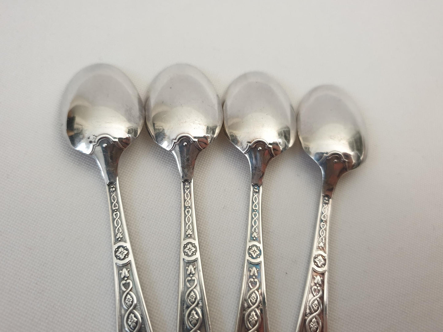 Christofle 7 Silver Plated Small Moka Spoons 'Villeroy' Model - 7 Demitasse Spoons