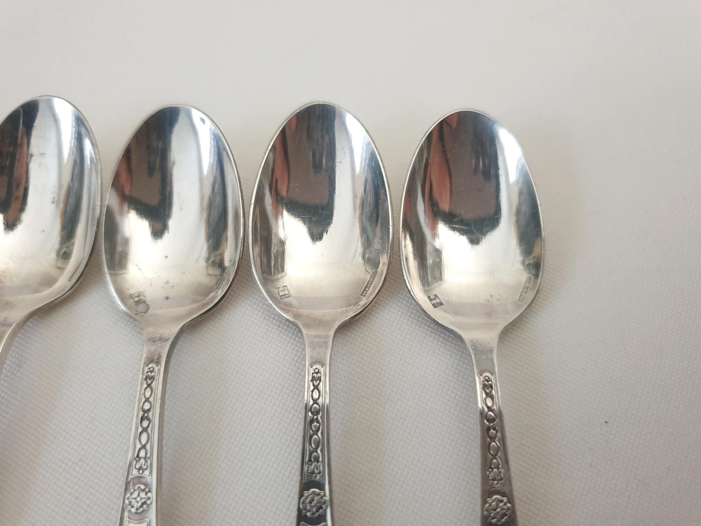 Christofle 6 Silver Plated Small Moka Spoons 'Villeroy' Model - 6 Demitasse Spoons