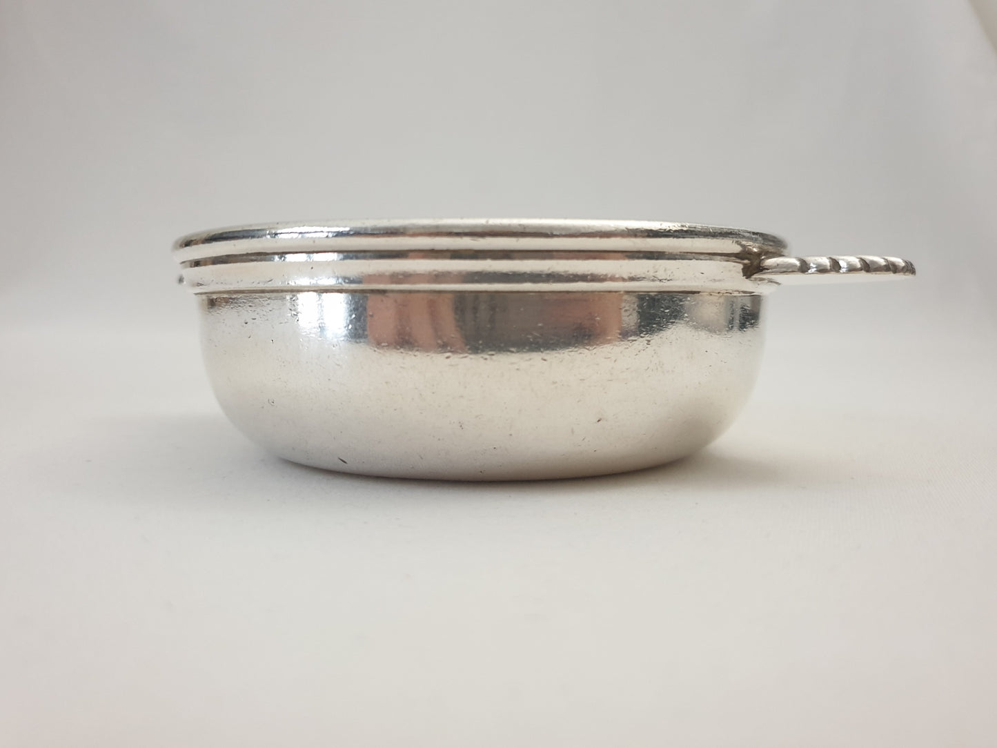 French Vintage Silver Plated Mini Bowl or Sauce Boat with Shell Handles by Renaud & J. Clermont, Nice