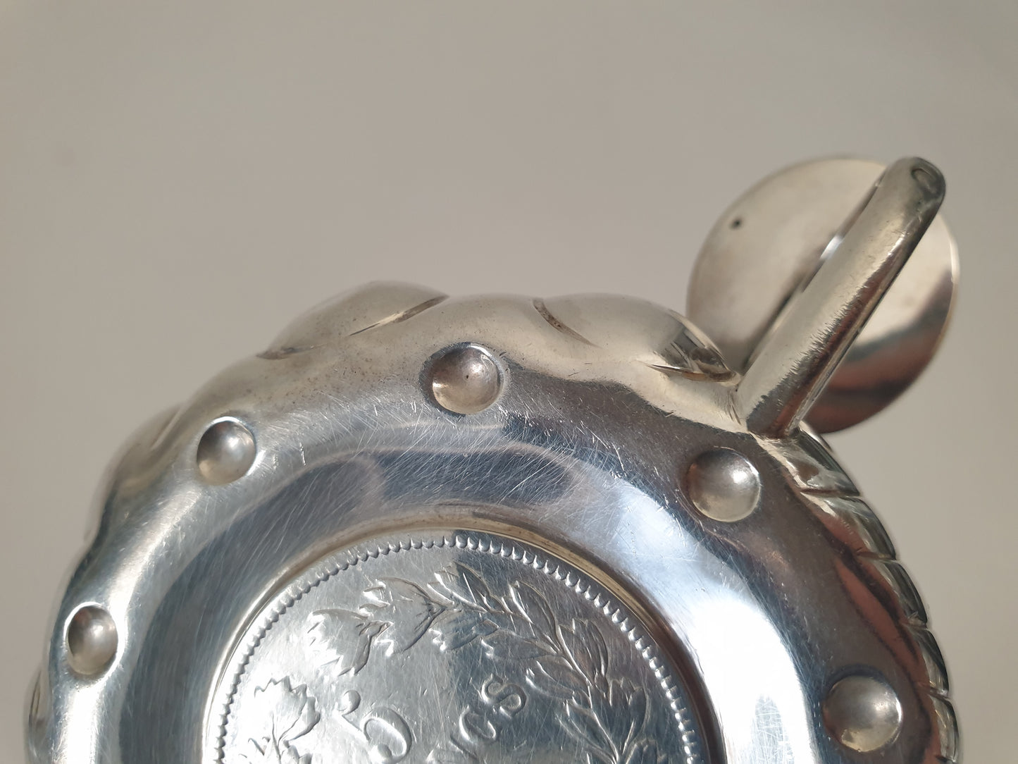 Antique French 800 Silver Wine Taster (Tastevin) with Rare 5 Francs LOUIS PHILIPPE Ier 1834 Silver Coin