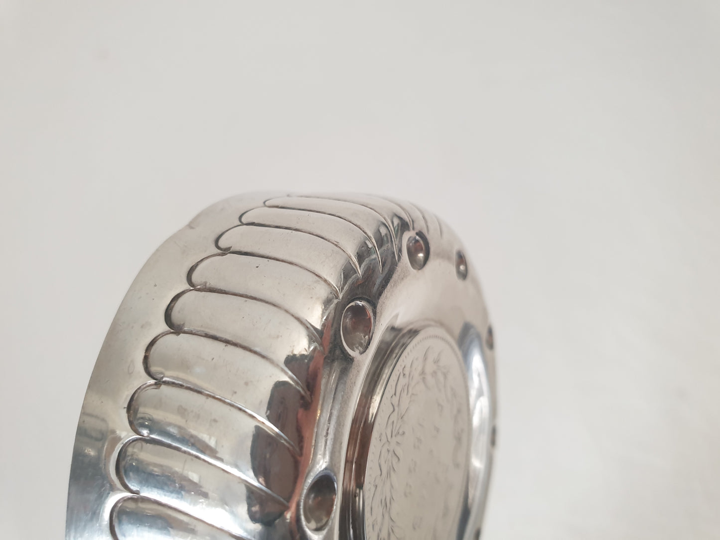 Antique French 800 Silver Wine Taster (Tastevin) with Rare 5 Francs LOUIS PHILIPPE Ier 1834 Silver Coin