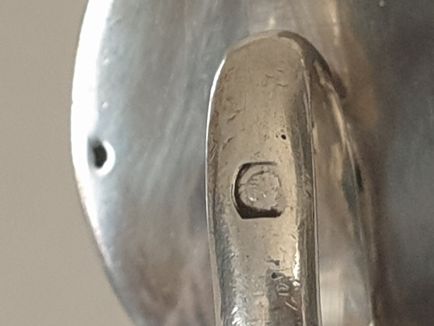 Antique French 800 Silver Wine Taster (Tastevin) with Rare 5 Francs LOUIS PHILIPPE Ier 1834 Silver Coin