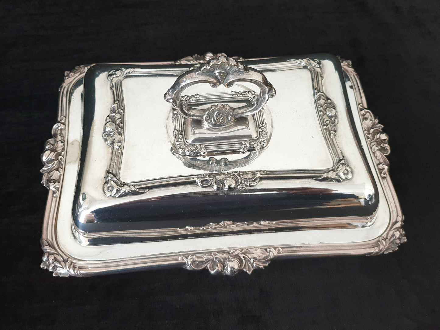 Antique English Silver-Plated Victorian Style Covered Serving Dish by Martin Hall Co. and Noble & Chivers, Bath