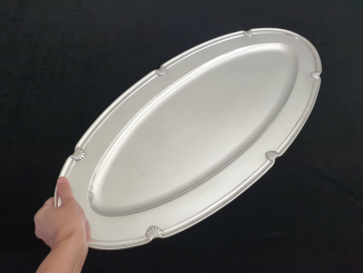 Large Oval Fish Serving Tray in Silver Plated by Ravinet d'Enfert - French Vintage Fish Dish with Scallop Shell Design