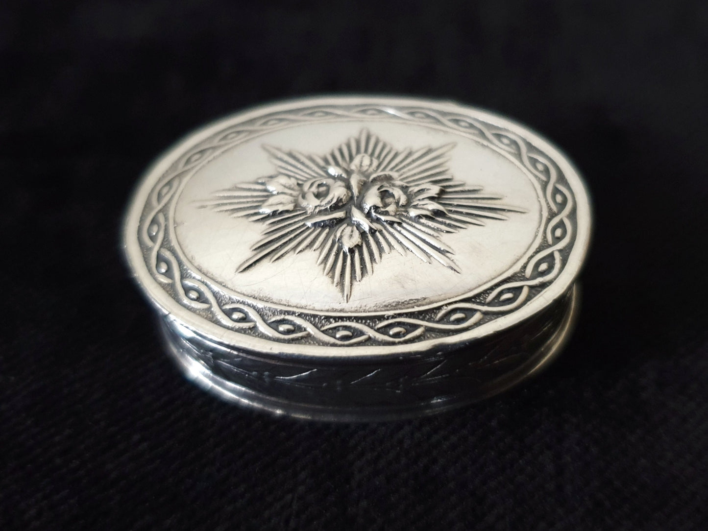 Antique French 800 Silver Oval Pill Box by Henin & Cie with Floral Motif