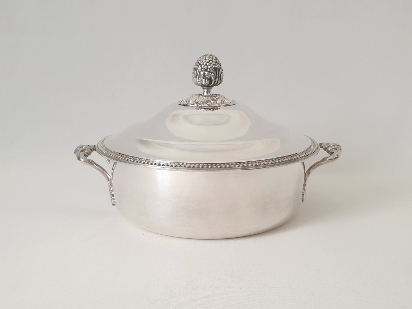 French Silver Plated Louis XVI Style Covered Vegetable Dish or Casserole Dish - Soup Tureen with Pomegranate Shaped Finial