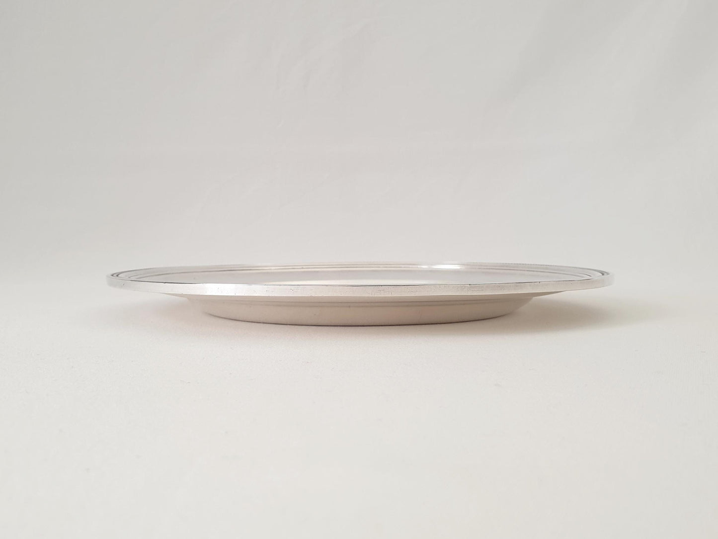 Christofle Silver Plated 27cm Round Platter or Serving Tray Decorated with Strings of Pearls