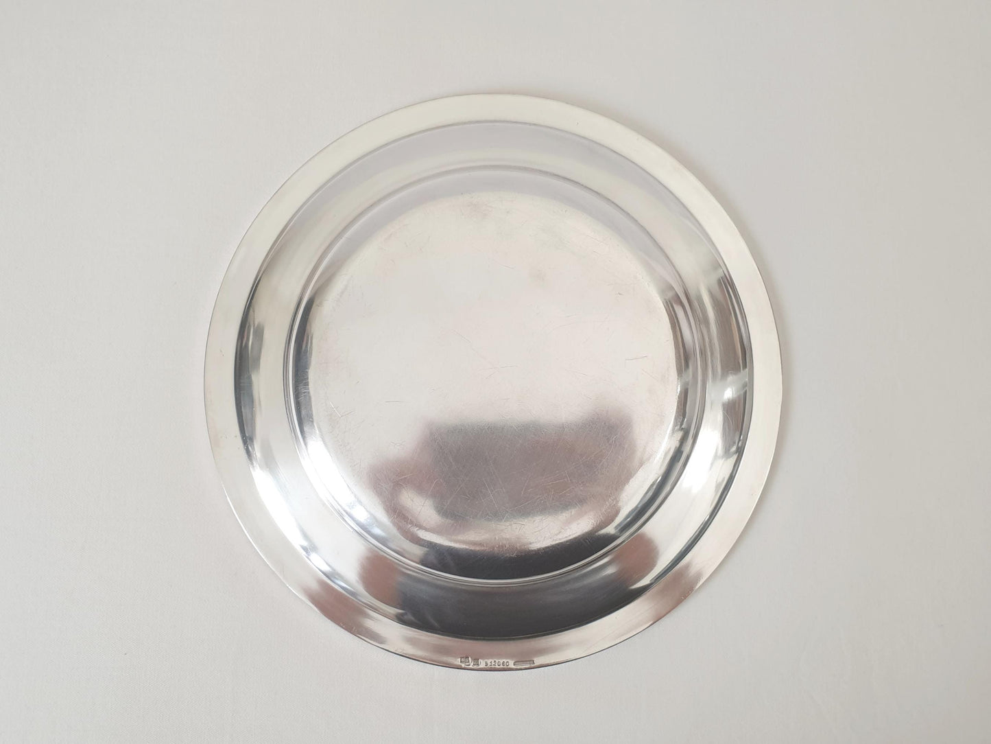 Christofle Silver Plated 27cm Round Platter or Serving Tray Decorated with Strings of Pearls