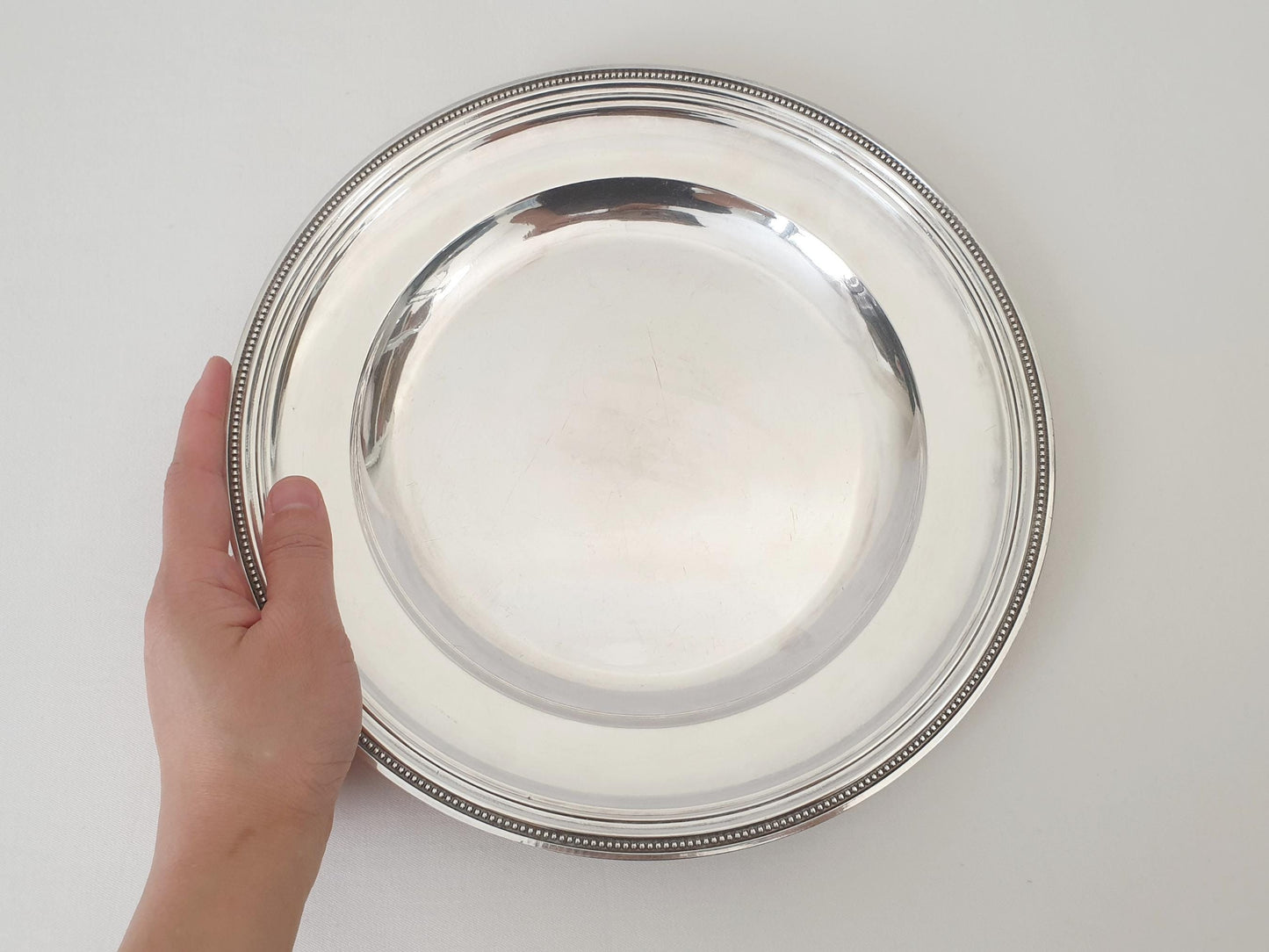 Christofle Silver Plated 27cm Round Platter or Serving Tray Decorated with Strings of Pearls