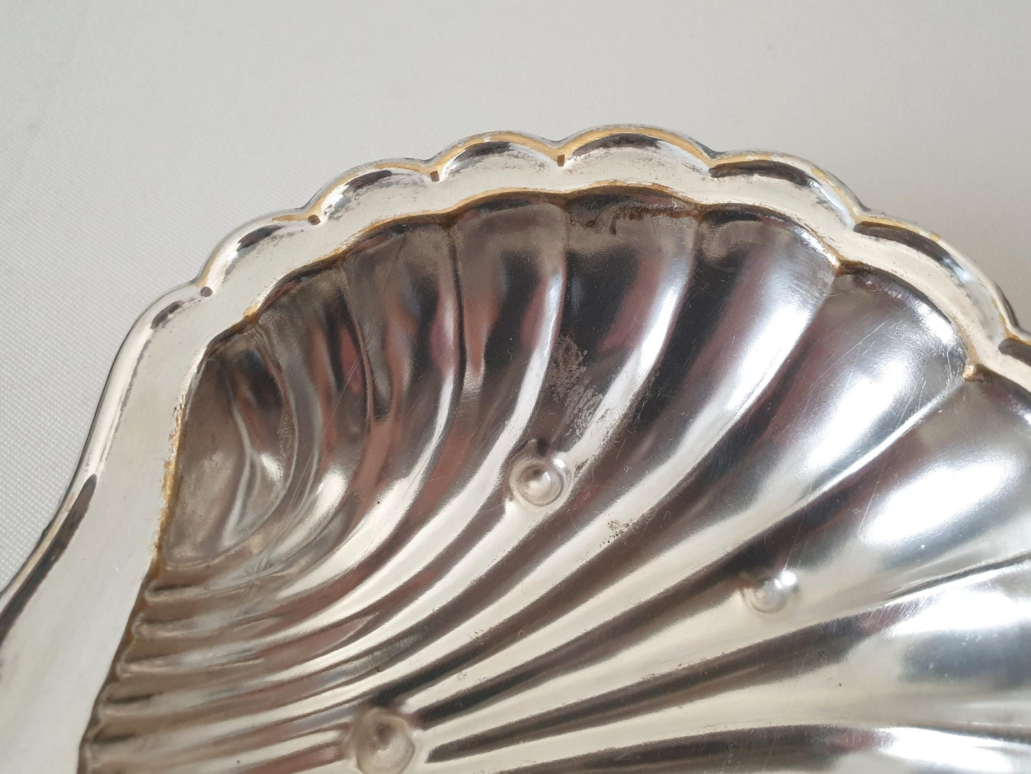 Vintage Silver Plated Footed Scallop Shell Butter Dish with Glass Insert