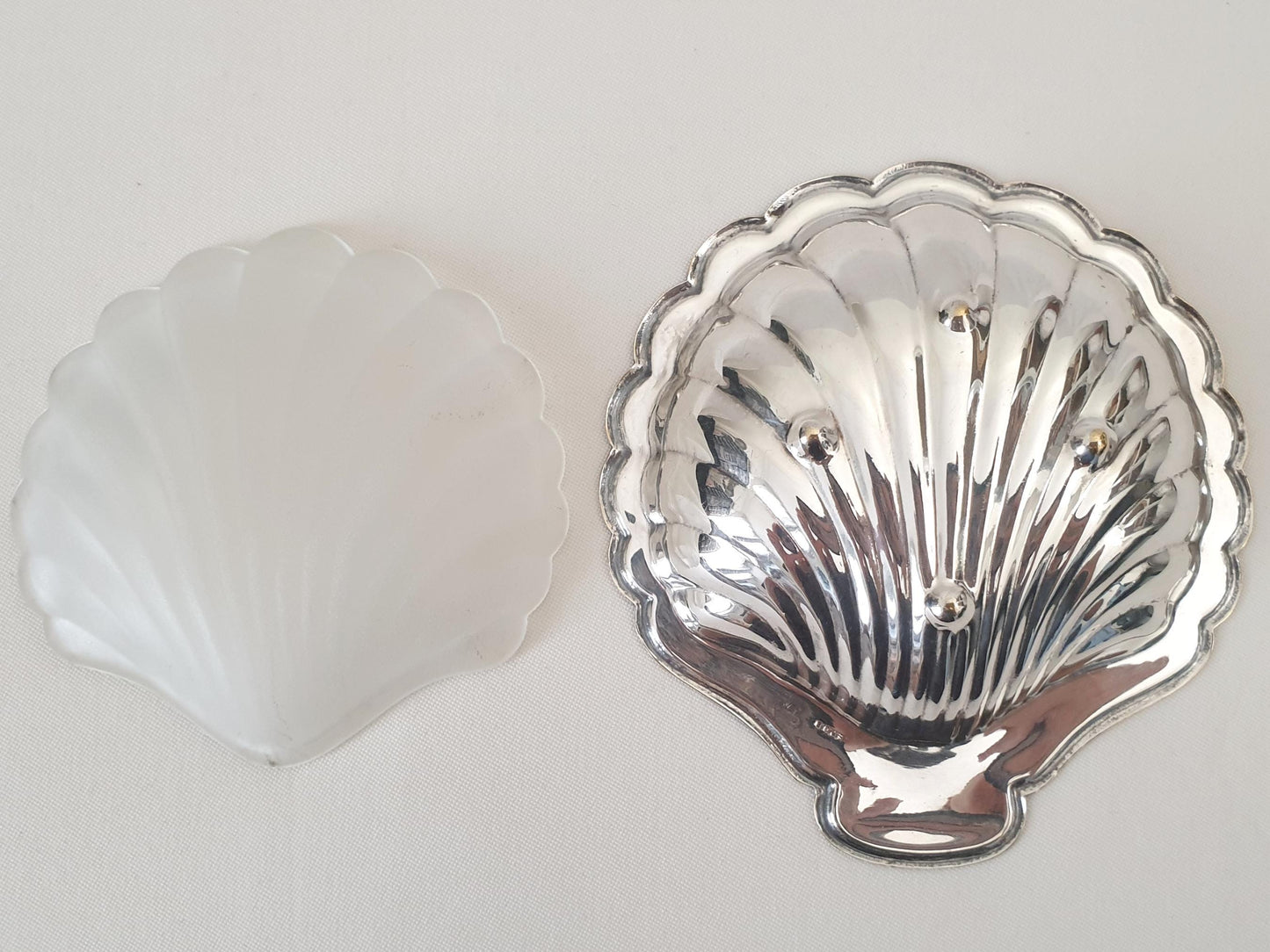 Vintage Silver Plated Footed Scallop Shell Butter Dish with Glass Insert