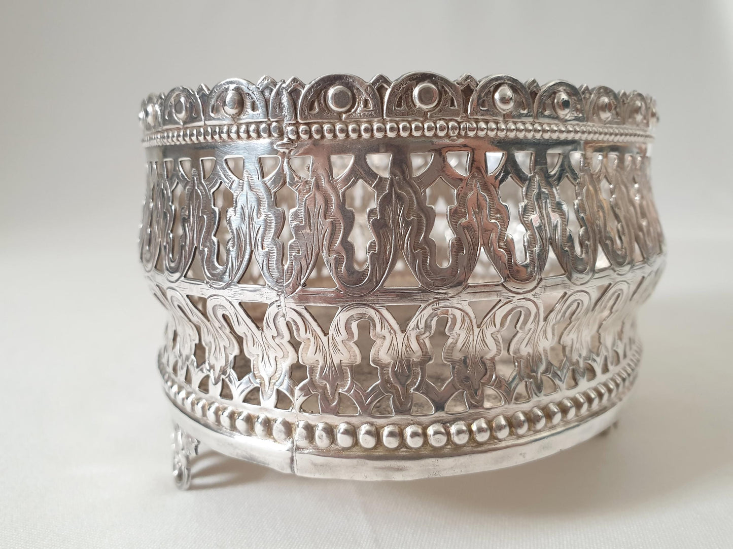 Small Silver-Plated Openwork Planter - Jardiniere with Grapevine Motif Legs