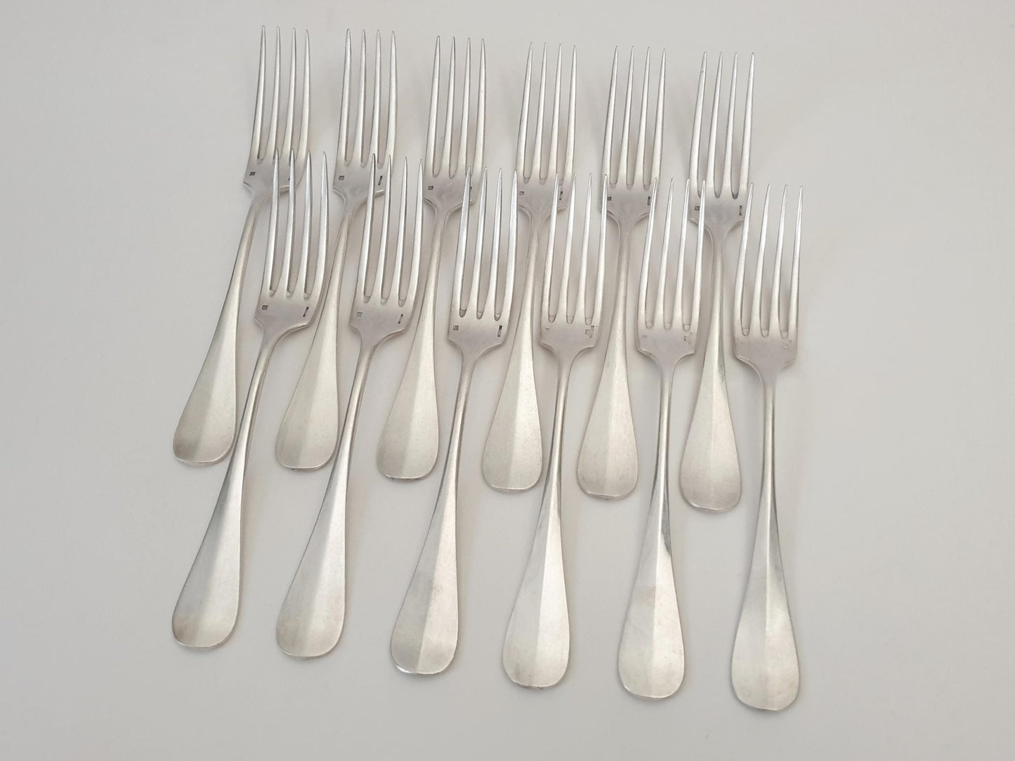 Christofle 12 Silver Plated Table Forks 'Fidelio' Model - 12 French Christofle Baguette Model Dinner Forks