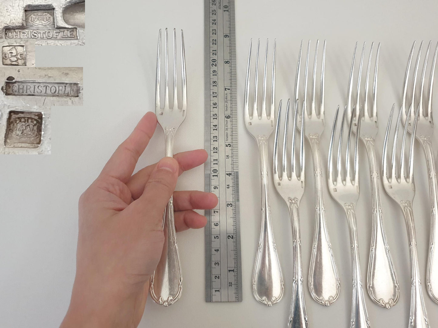 Christofle 12 Silver Plated Table Forks 'Ribbons' Model - 12 French Christofle Dinner Forks