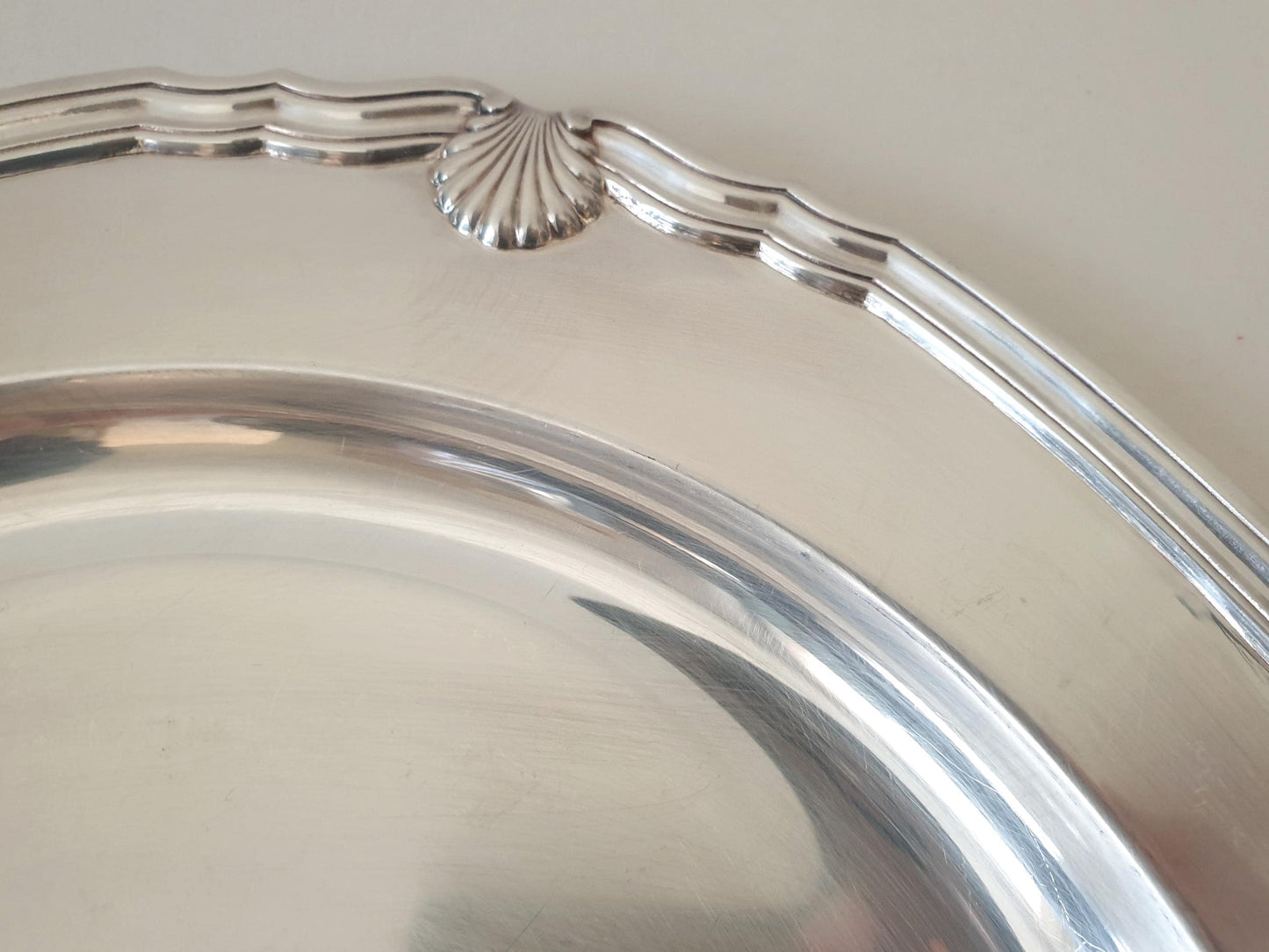 Christofle Gallia Vintage Silver Plated Round Platter or Serving Tray -  Scallop Shell Design