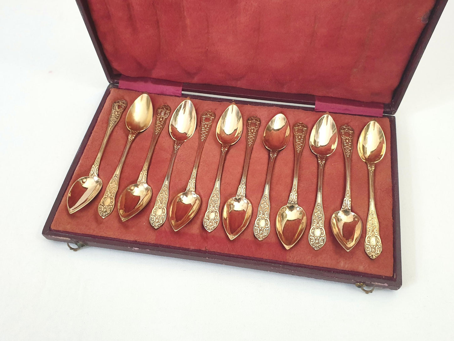 Set of 12 Antique French Fruit or Jam Spoons in Silver Vermeil (Gilded) by François Pamphile Jozan
