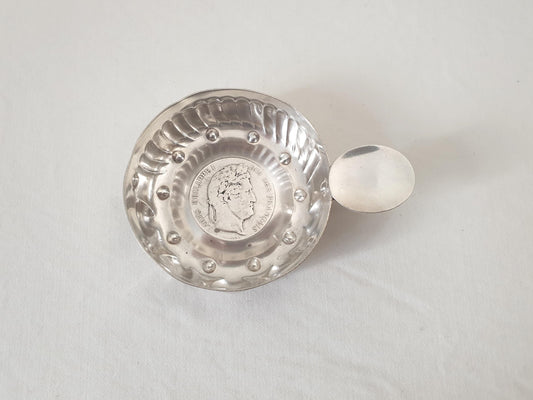 Antique French 800 Silver Wine Taster (Tastevin) with Rare 5 Francs LOUIS PHILIPPE Ier 1834 Silver Coin