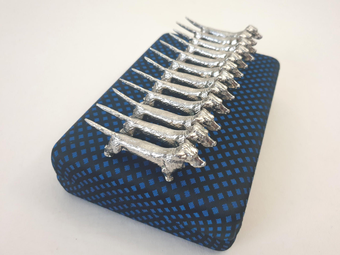 Set of 12 Vintage Silver Plated Dachshund (Teckel) Knife Rests in Blue Box